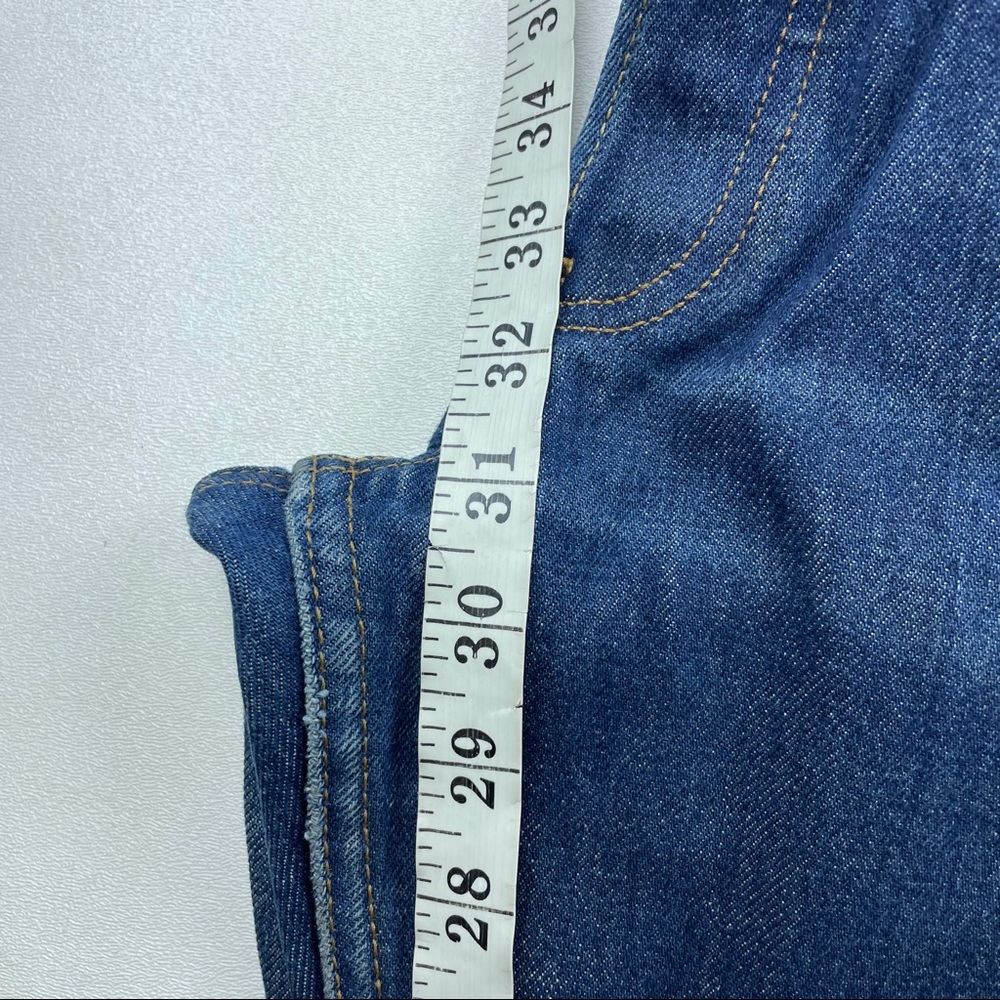 Vintage Levi’s 501 High Waisted wedgie Jeans - Picture 5 of 7